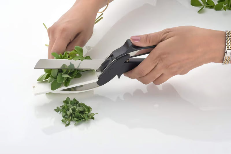 Cleaver Cutter – 2-in-1 Kitchen Knife & Cutting Board
